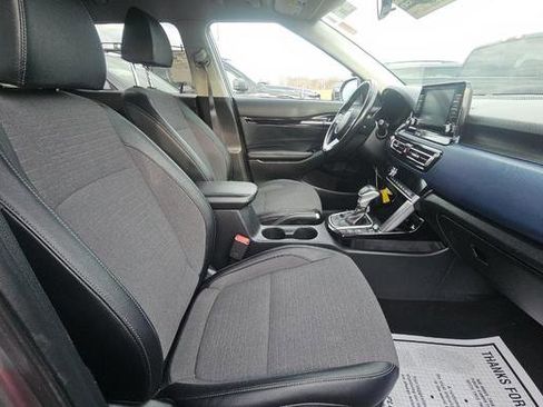 Used 2023 Kia Seltos S image 6