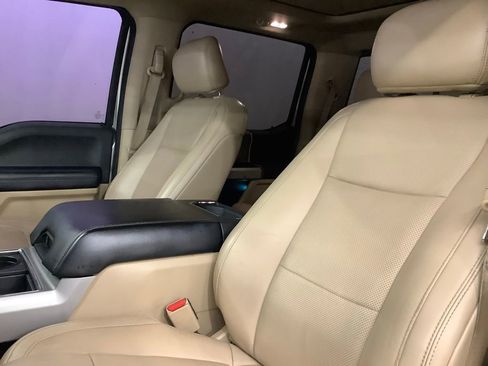 Used 2017 Ford F250 Lariat w/ Lariat Ultimate Package image 12