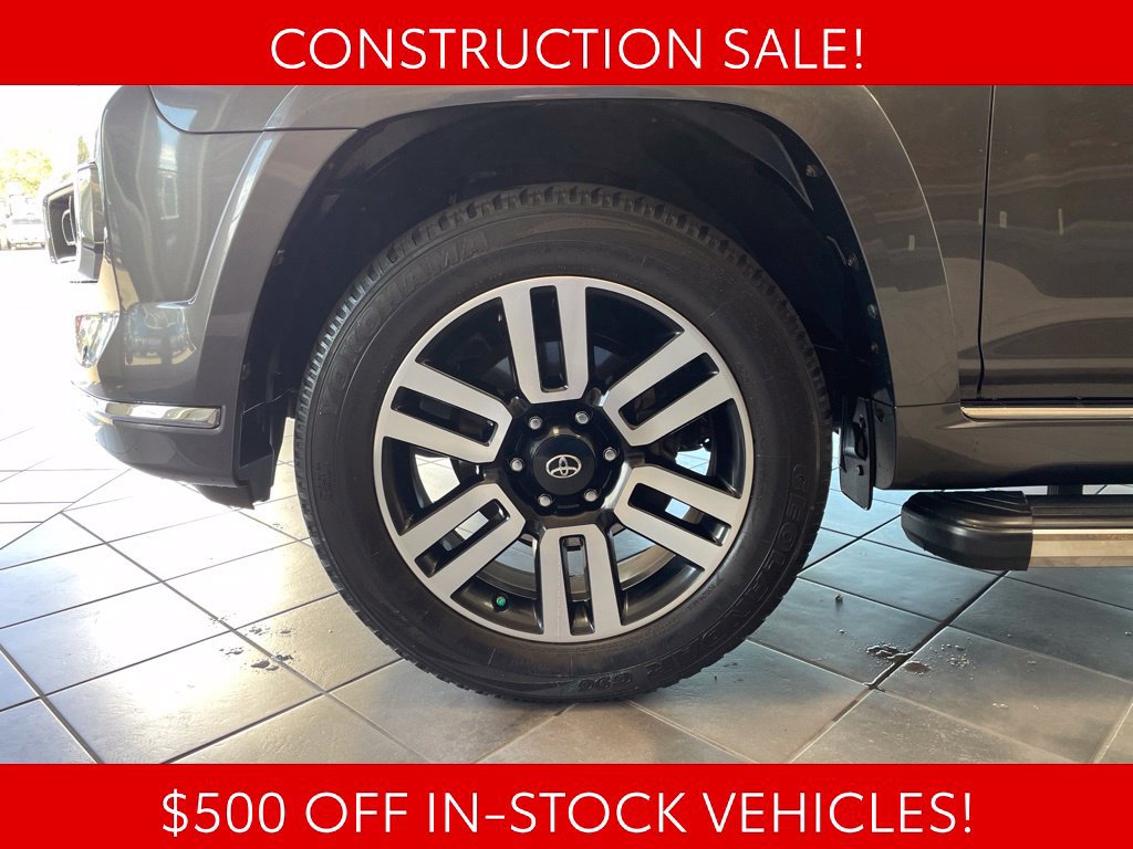 Used 2017 Toyota 4Runner Limited AWD/4WD image 17