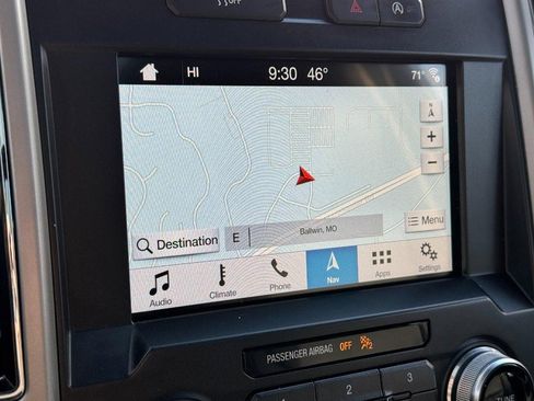 Used 2018 Ford F150 Lariat w/ Equipment Group 502A Luxury image 20