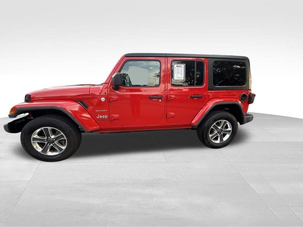 Used 2018 Jeep Wrangler Unlimited Sahara AWD/4WD image 2