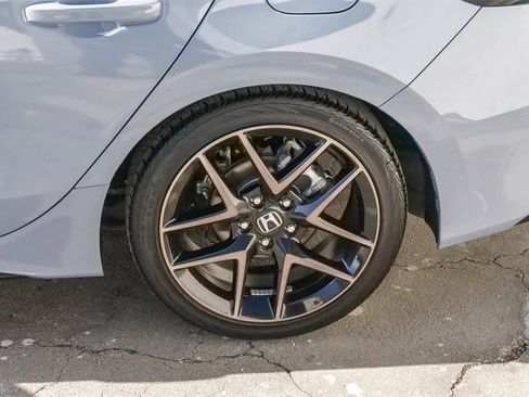 Used 2024 Honda Civic Sport Touring image 6