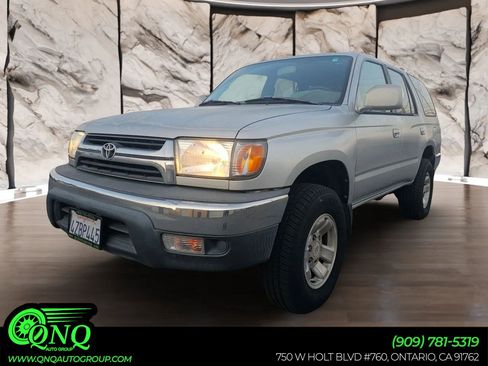 Used 2002 Toyota 4Runner SR5 RWD image 1