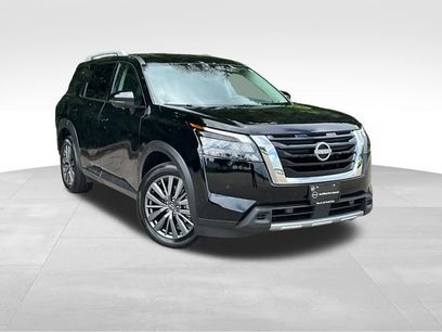 Certified 2025 Nissan Pathfinder SL w/ SL Premium Package