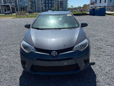 Used 2015 Toyota Corolla LE image 2