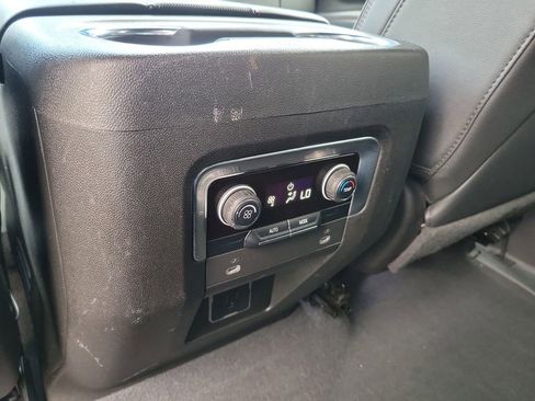 Used 2023 Chevrolet Tahoe RST image 15