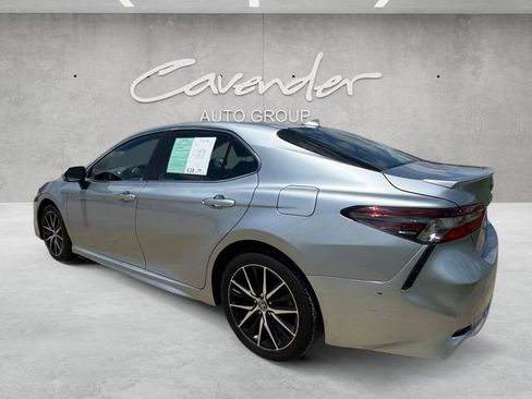 Used 2023 Toyota Camry SE image 14