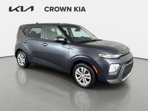 Used 2020 Kia Soul LX FWD image 3