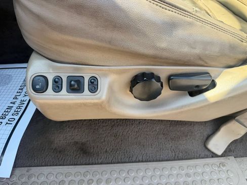 Used 2000 Ford F350 2WD Crew Cab Super Duty image 17