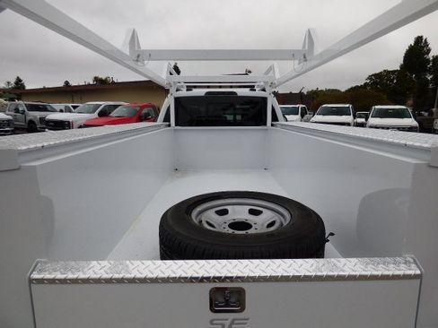 New 2026 Ford F350 XL w/ XL Chrome Package image 19