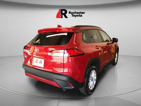 Certified 2024 Toyota Corolla Cross LE AWD/4WD image 6