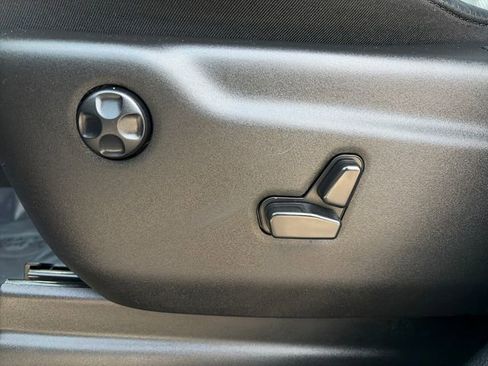 Used 2023 Dodge Durango GT AWD/4WD image 26