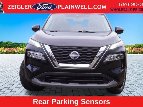 Used 2023 Nissan Rogue SV image 8