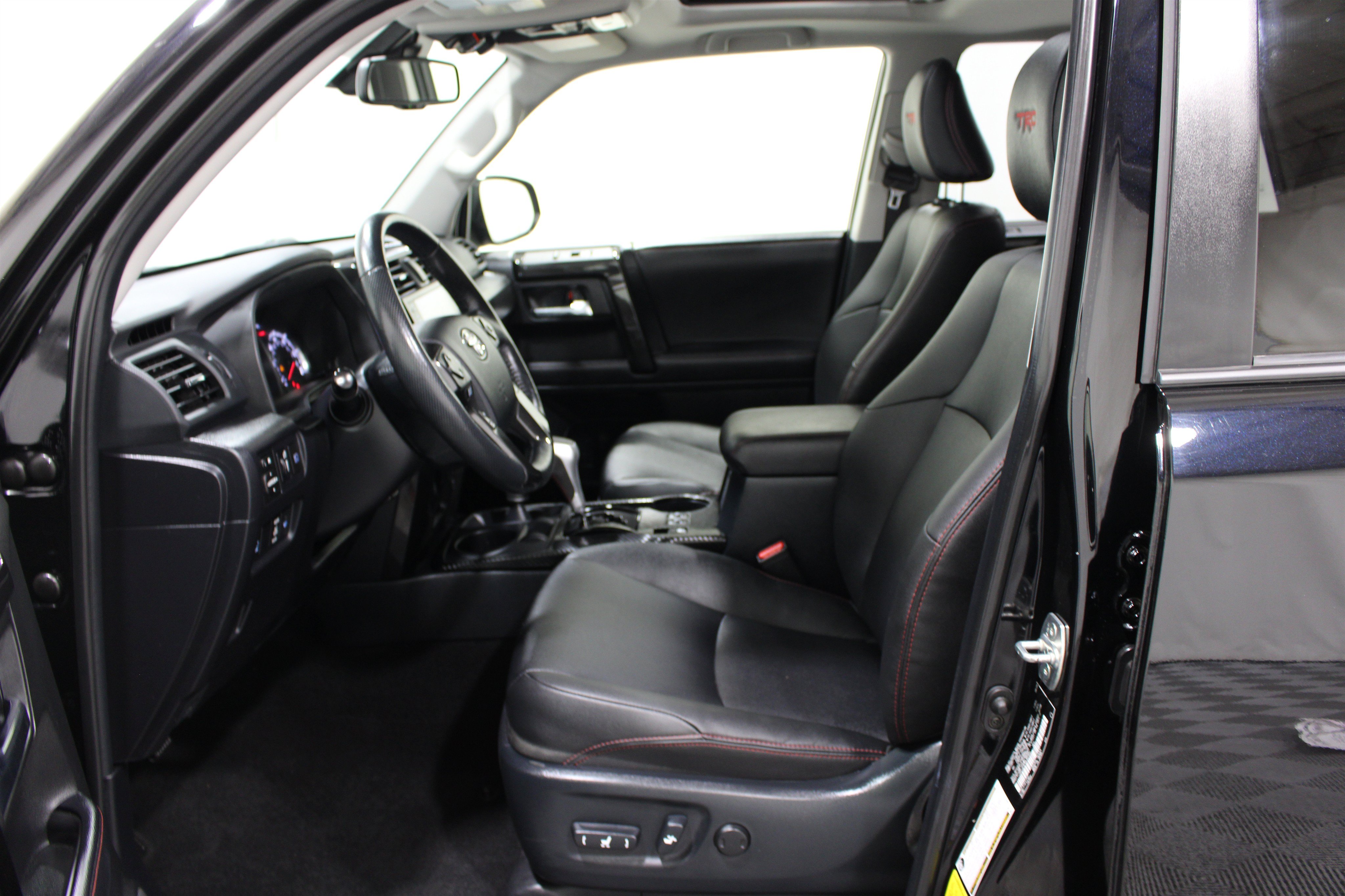 Used 2024 Toyota 4Runner TRD Pro AWD/4WD image 3