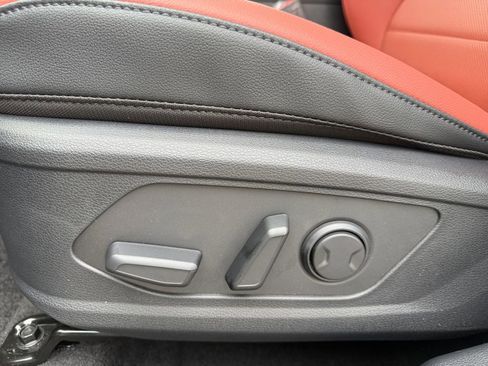 New 2026 Kia Sportage SX Prestige image 16