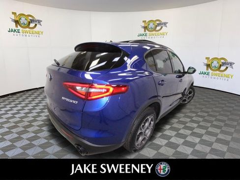 Used 2022 Alfa Romeo Stelvio Sprint AWD/4WD image 10