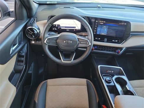 New 2026 Chevrolet Equinox ACTIV w/ Convenience Package III image 7