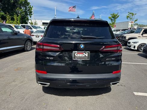 Used 2022 BMW X5 xDrive40i w/ Parking Assistance Package AWD/4WD image 5
