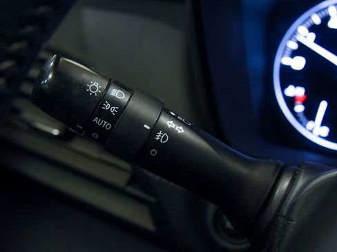 Used 2021 Subaru Outback Premium AWD/4WD image 19