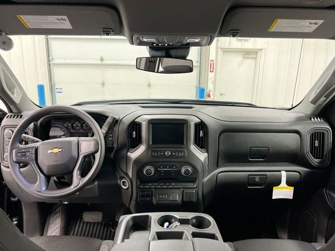 Used 2024 Chevrolet Silverado 1500 Custom AWD/4WD image 10