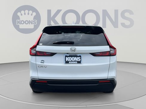 Used 2024 Honda CR-V EX image 5