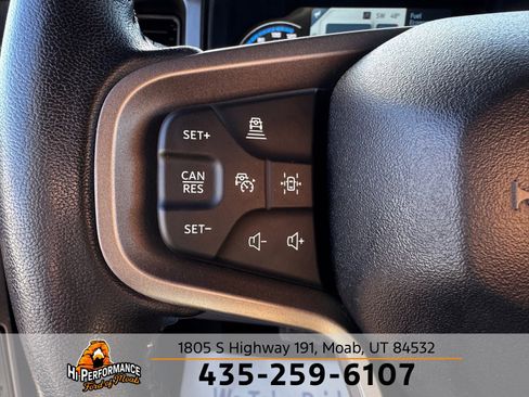Used 2023 Ford Bronco Wildtrak image 19