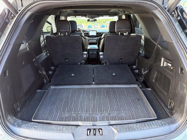 Used 2020 Ford Explorer ST AWD/4WD image 16