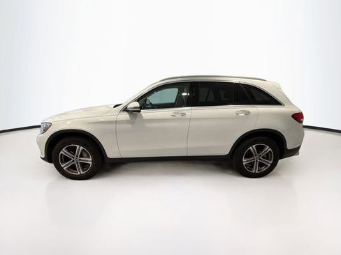 Used 2018 Mercedes-Benz GLC 300 4MATIC image 4