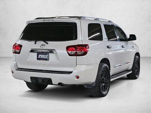 Used 2021 Toyota Sequoia Limited image 5