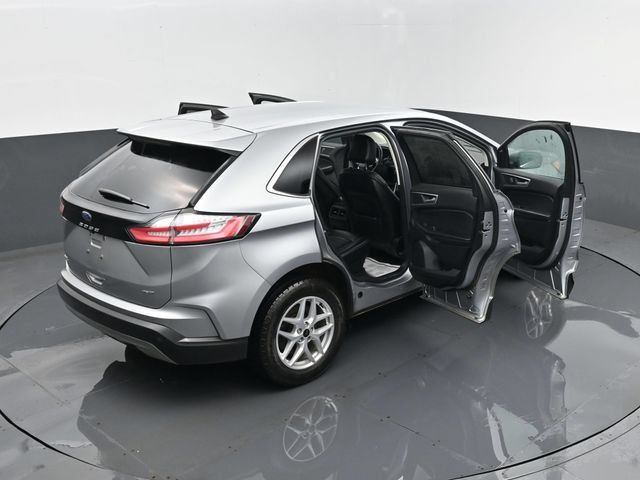 Used 2023 Ford Edge SEL AWD/4WD image 24
