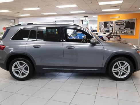 Used 2020 Mercedes-Benz GLB 250 4MATIC image 14
