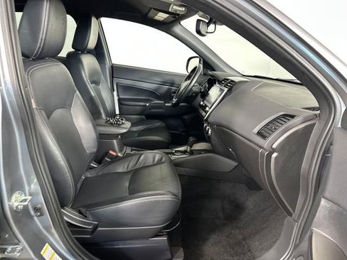 Used 2024 Mitsubishi Outlander Sport SEL AWD/4WD image 28