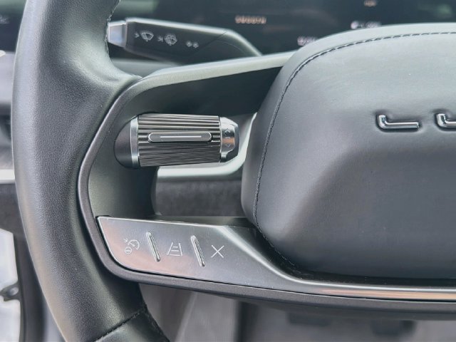 Used 2024 Lucid Air Touring AWD/4WD image 35