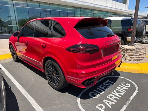Used 2016 Porsche Cayenne GTS AWD/4WD image 6