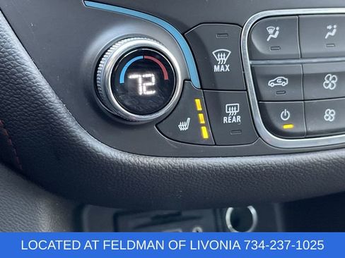 Used 2023 Chevrolet Equinox RS AWD/4WD image 34