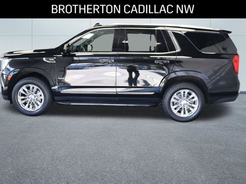 Used 2023 GMC Yukon SLT AWD/4WD image 2