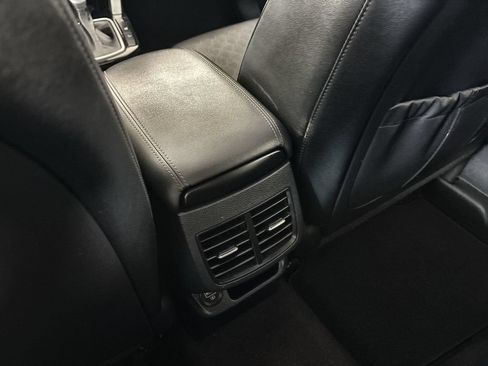 Used 2021 Kia Seltos SX w/ SX Sunroof Package AWD/4WD image 23