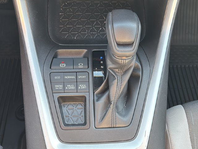 Used 2023 Toyota RAV4 XLE w/ Convenience Package AWD/4WD image 25