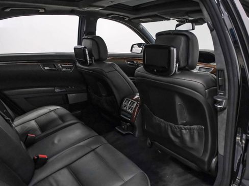 Used 2011 Mercedes-Benz S 63 AMG image 30