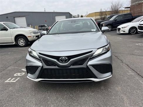 Used 2023 Toyota Camry XSE image 8