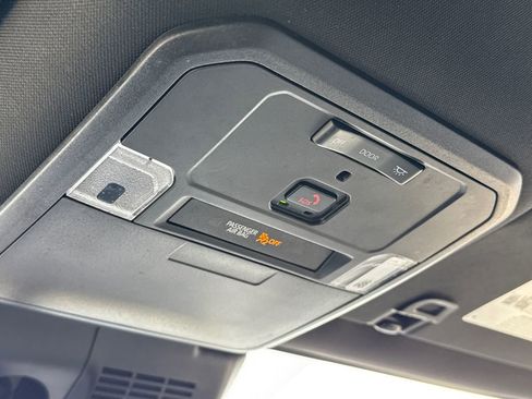 Used 2024 Toyota Tacoma SR5 image 21