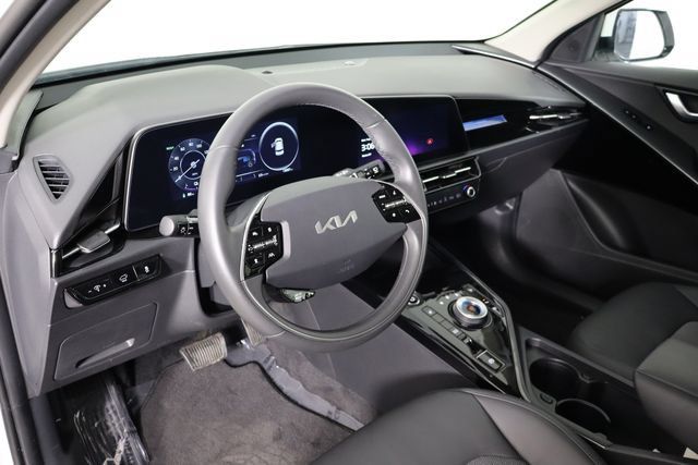 Certified 2024 Kia Niro Wind FWD image 19