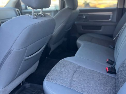 Used 2016 RAM 1500 Big Horn image 10