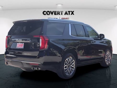 Used 2023 GMC Yukon Denali Ultimate AWD/4WD image 7