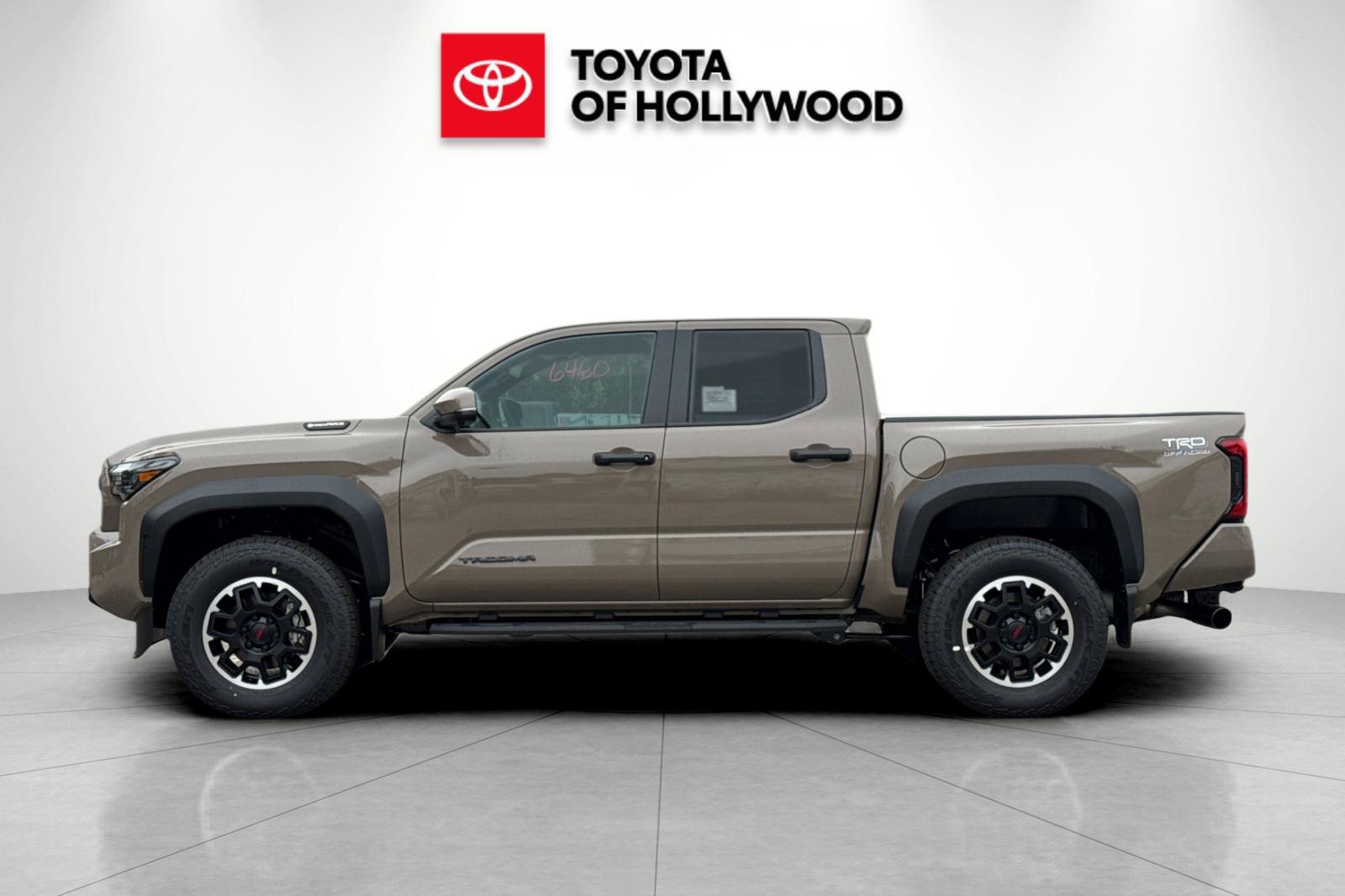 New 2026 Toyota Tacoma TRD Off-Road w/ TRD Off Road Premium Package AWD/4WD image 9
