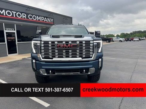 Used 2024 GMC Sierra 2500 Denali w/ Denali Reserve Package AWD/4WD image 15
