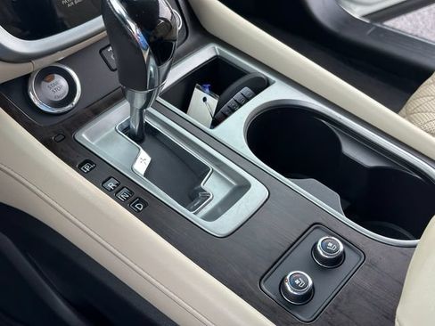 Used 2020 Nissan Murano Platinum FWD image 35