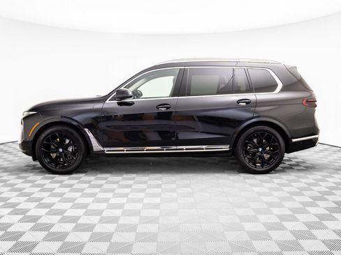 Used 2024 BMW X7 xDrive40i image 2