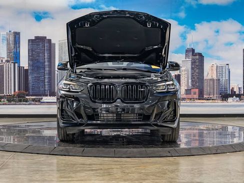 Used 2025 BMW X4 M40i w/ Premium Package AWD/4WD image 4
