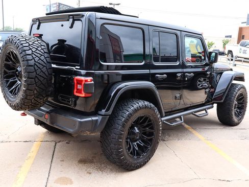 Used 2020 Jeep Wrangler Unlimited Rubicon AWD/4WD image 5